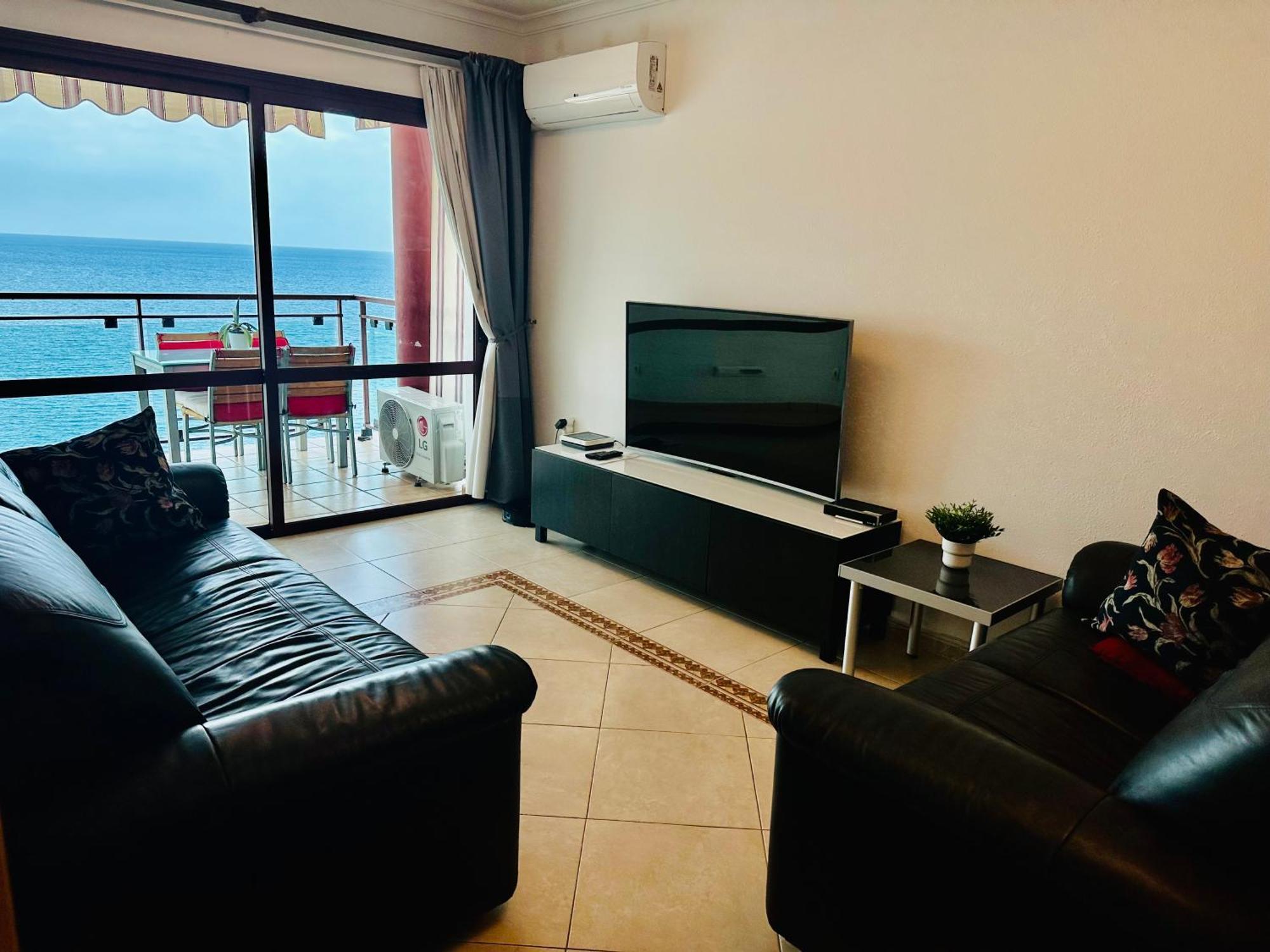 Su Eminencia - Sea View Apartment With Modern Comforts Playa Del Cura  Zewnętrze zdjęcie